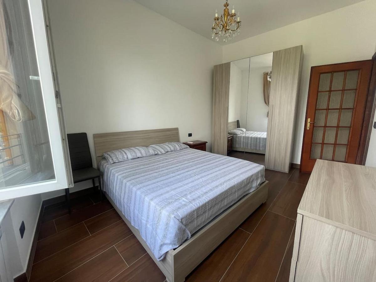 Autumn Apartment Vado Ligure Ngoại thất bức ảnh